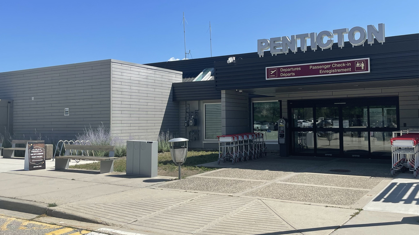 Front entrance of Penticton airport.