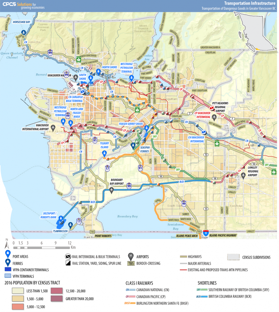 Les installations de manutention des marchandises dangereuses sont situées dans toute la région métropolitaine de Vancouver et se concentrent autour des installations portuaires. Les lignes ferroviaires sont orientées est-ouest et les autoroutes sur la carte.
